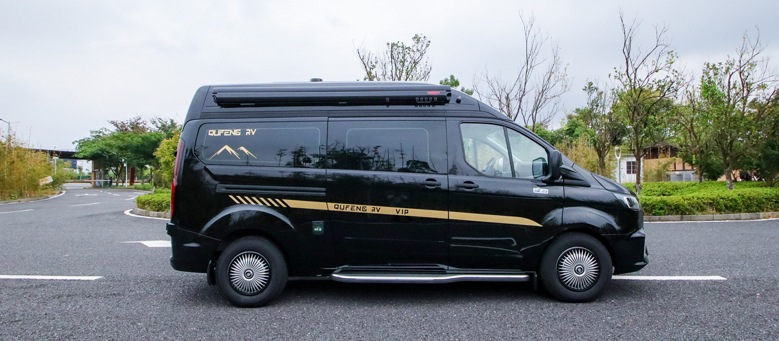 23款福特新全顺趣蜂B610房车